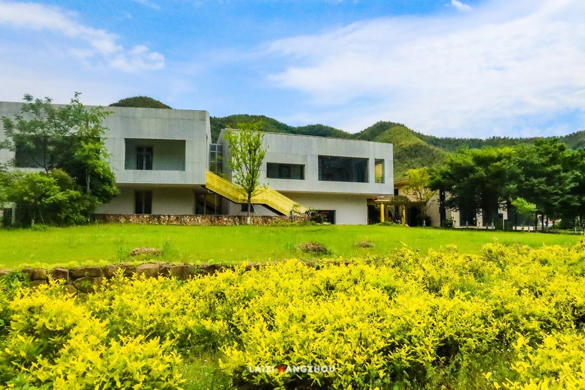 绿水青山就是金山银山（安吉余村）