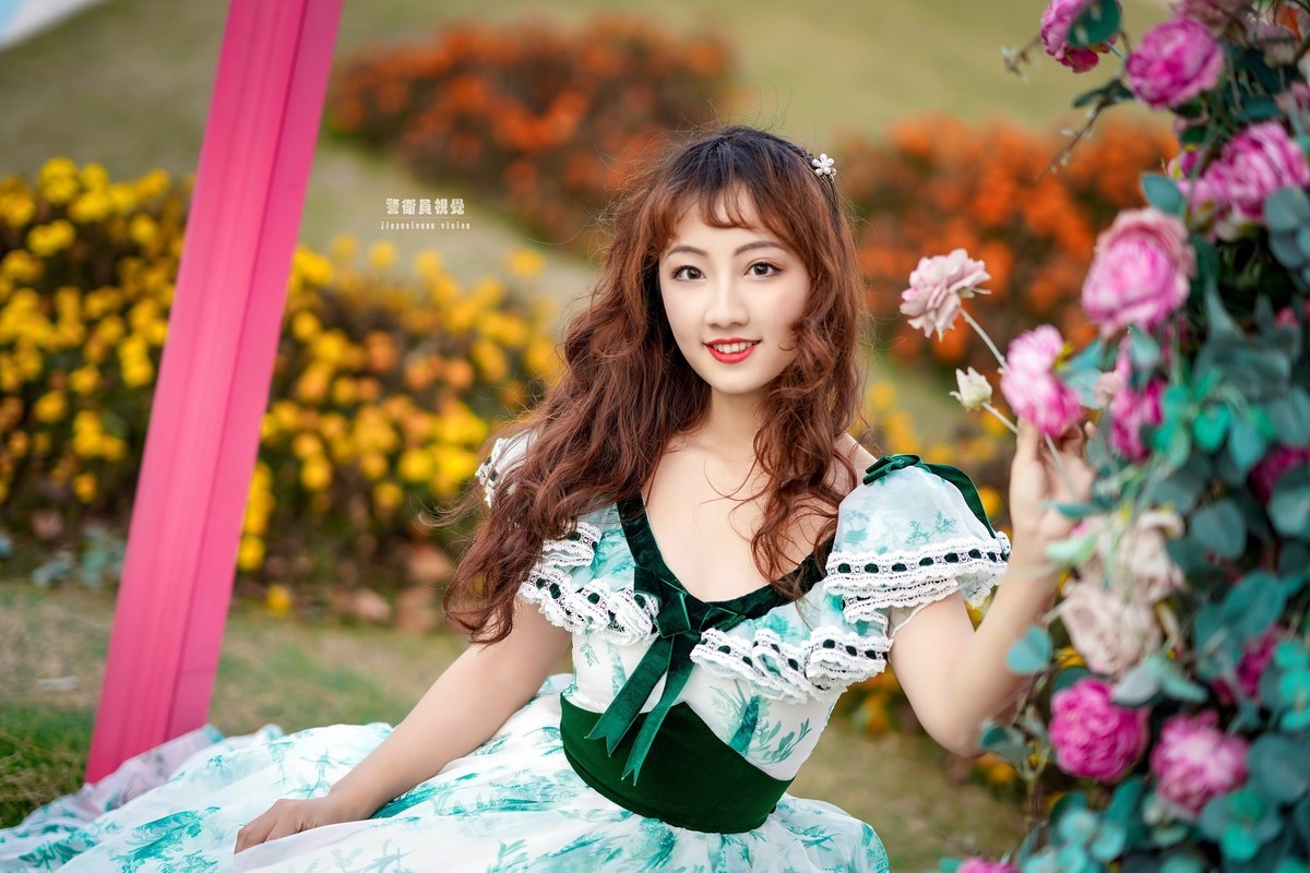 【相框里的公主】-BY警卫员