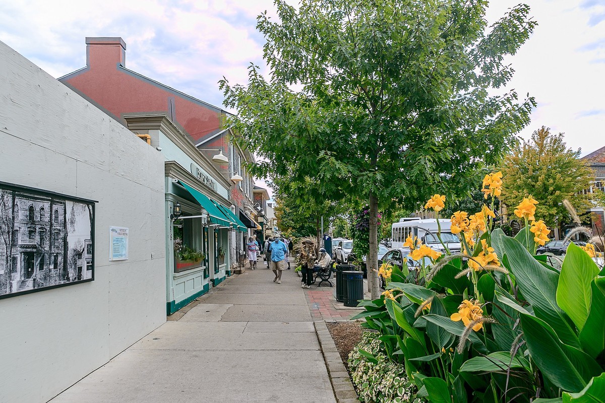 加拿大、美国游记（121）：（加）安大略 · 尼亚加拉 · 滨湖小镇