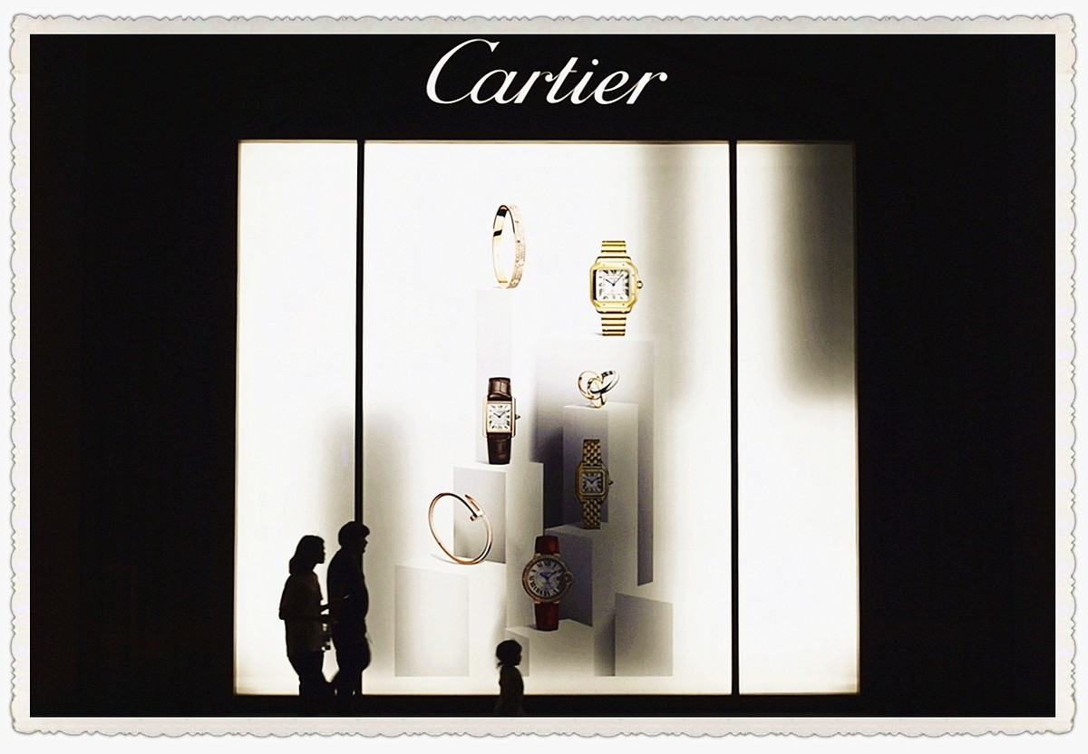 夜幕下的行动轨迹