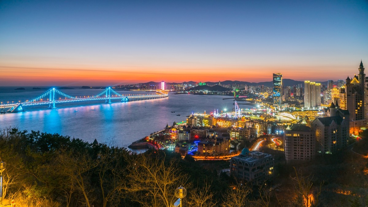 大 连 的 海 ------ 西 山 揽 胜 （ 七 ）