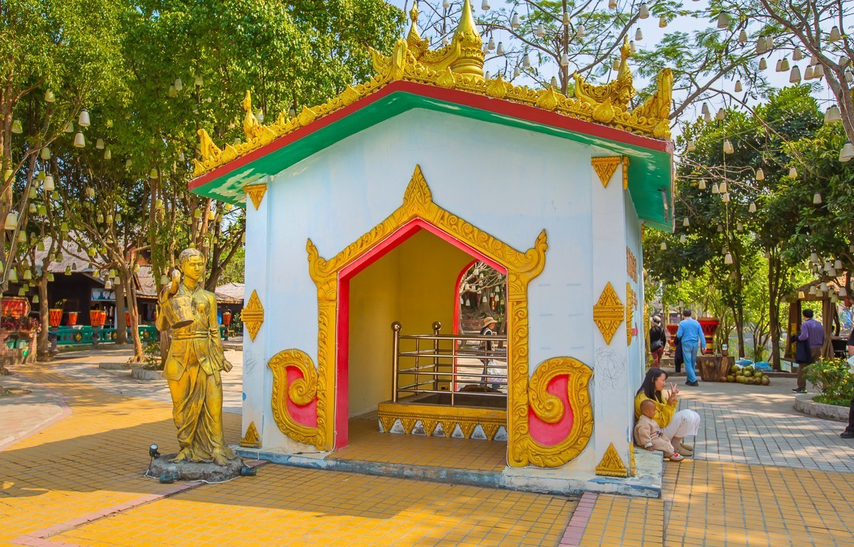 2025-04-02云南瑞丽一寨两国（二）