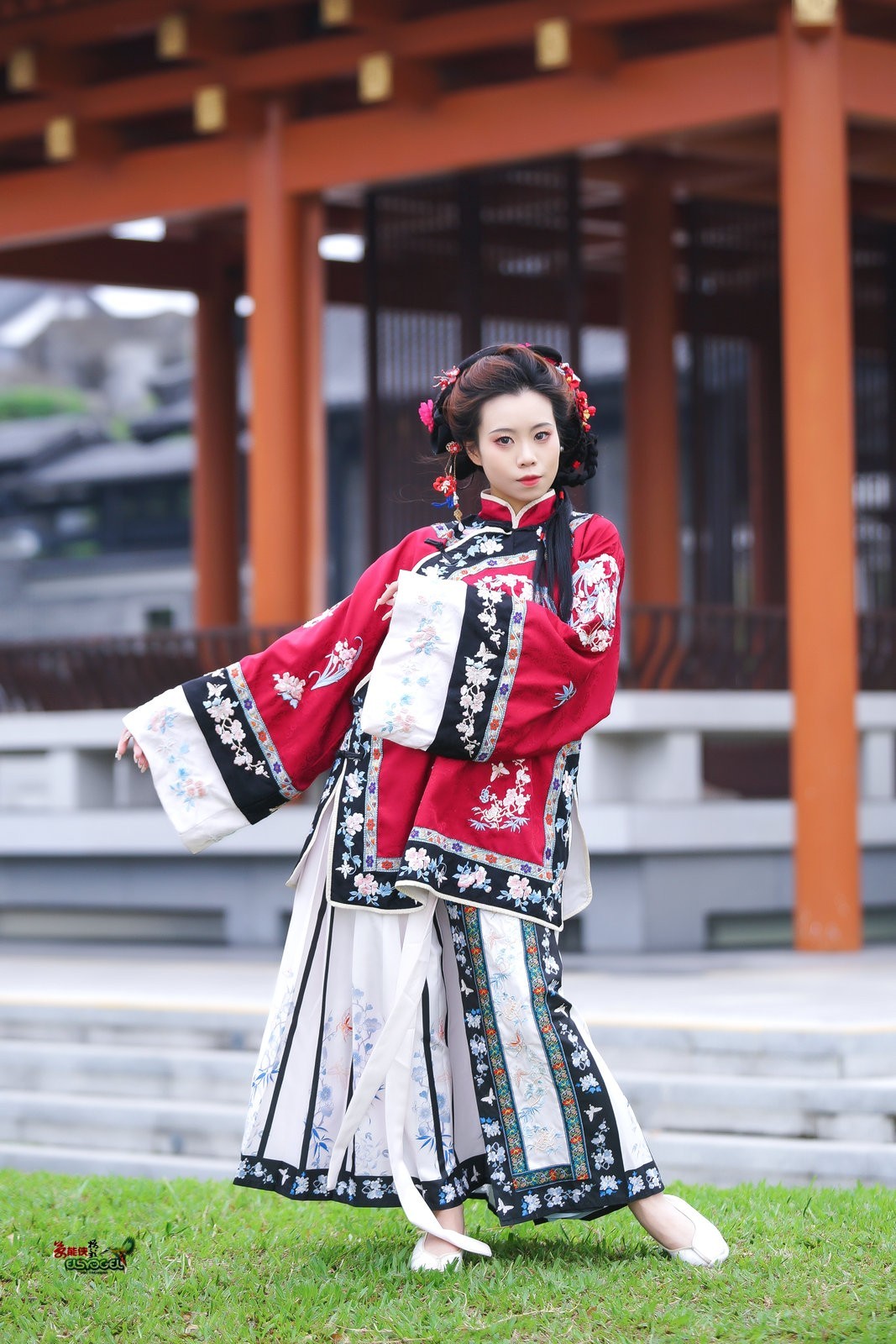 【红袖添香】---芯妍