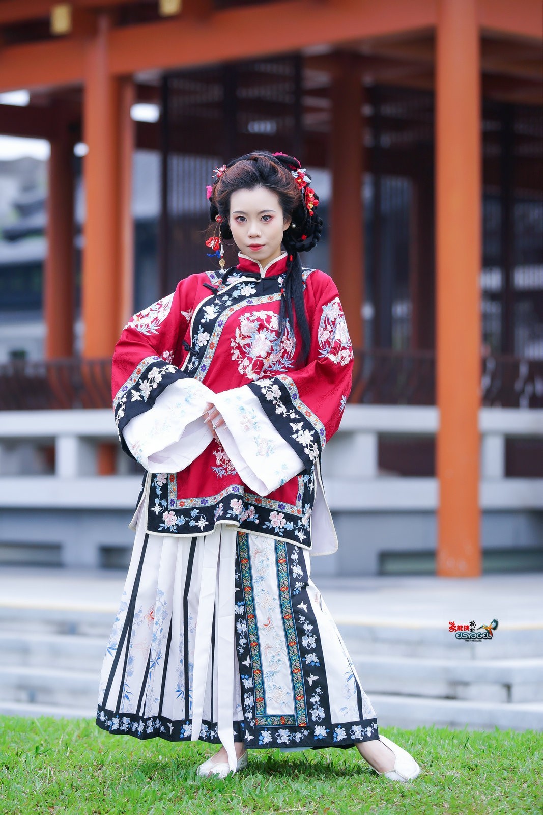 【红袖添香】---芯妍