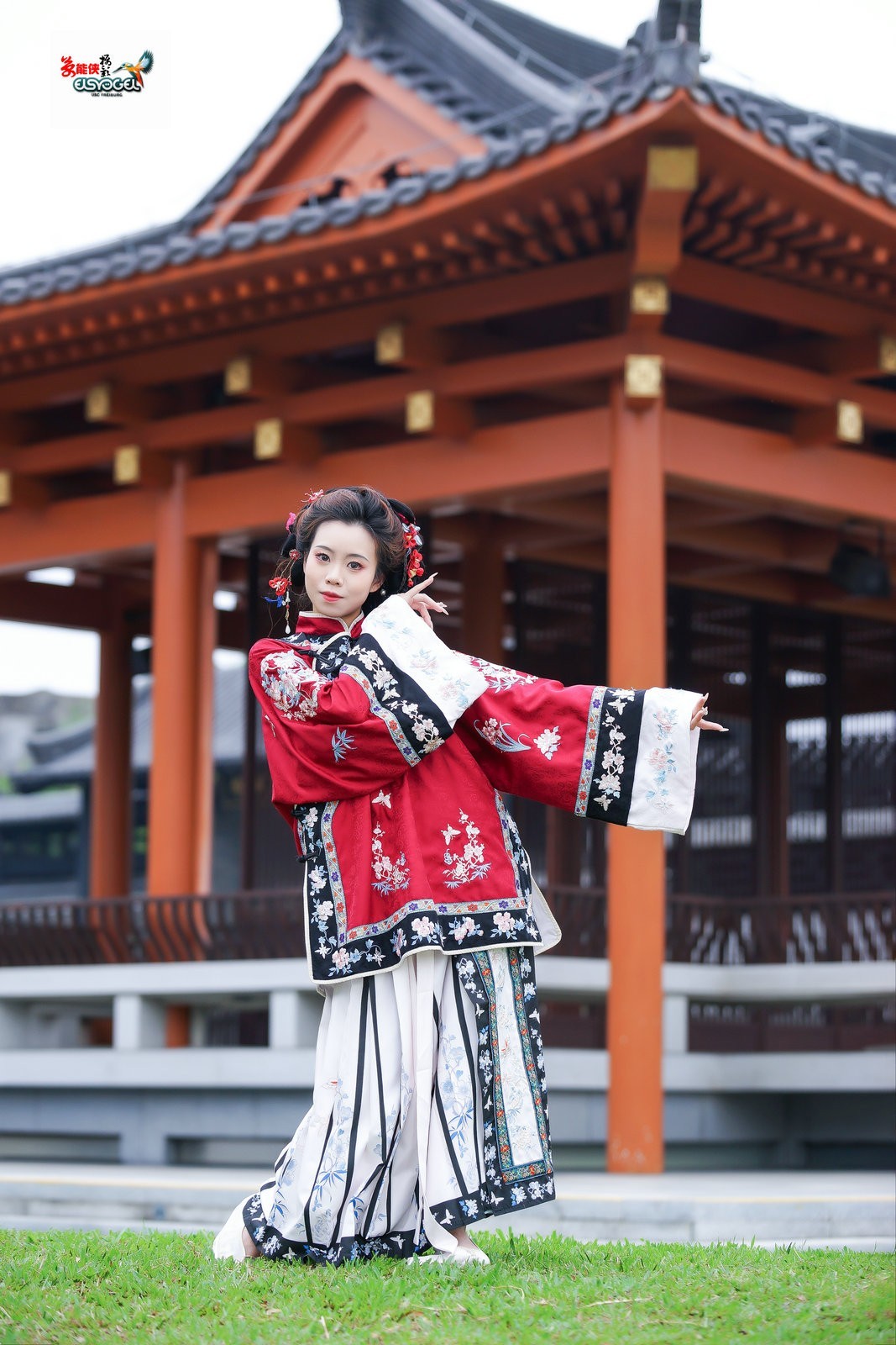 【红袖添香】---芯妍