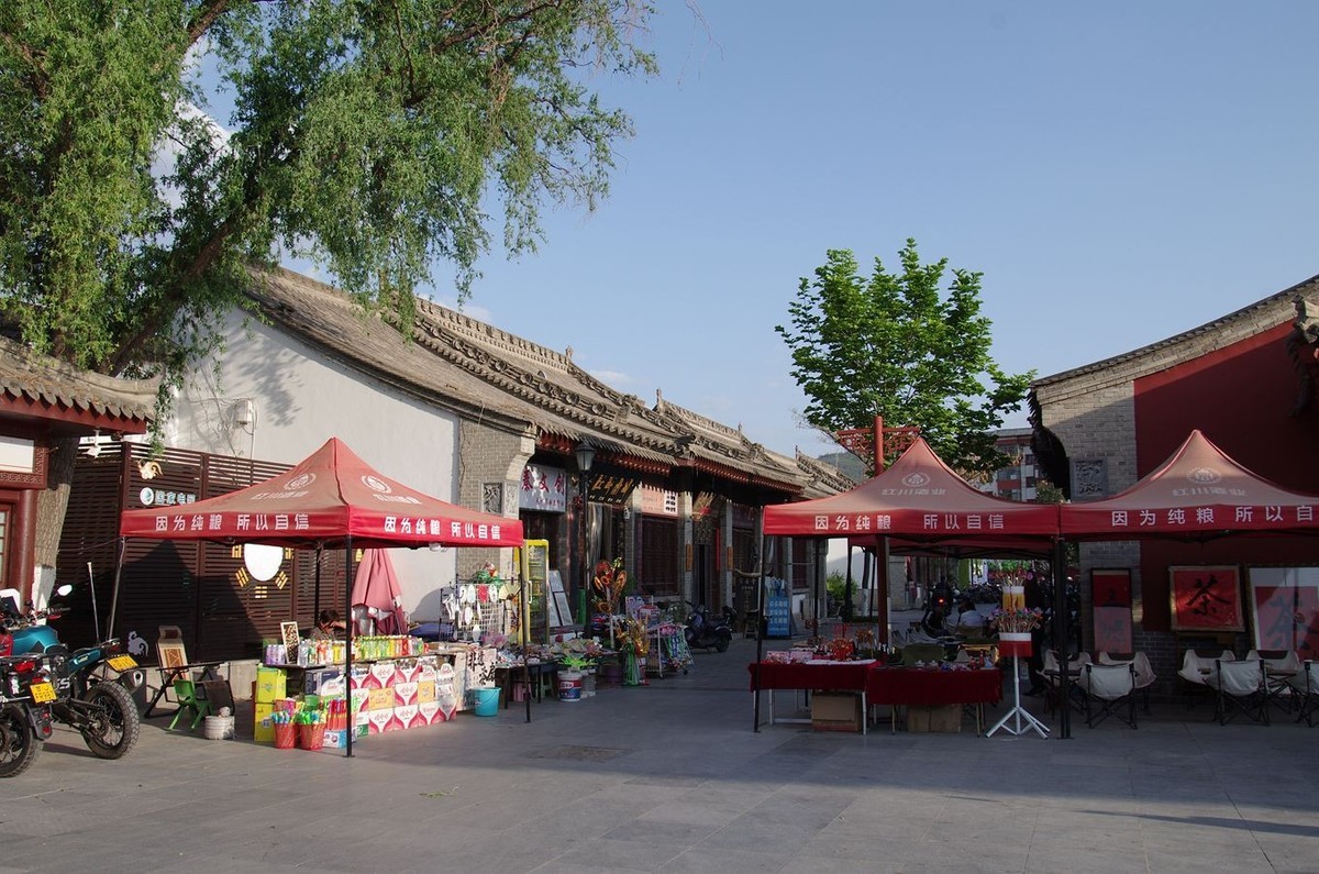 甘肃天水傍晚掠影