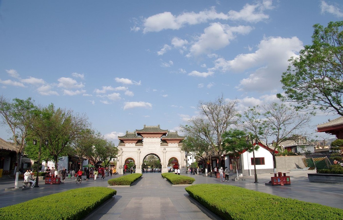 甘肃天水傍晚掠影