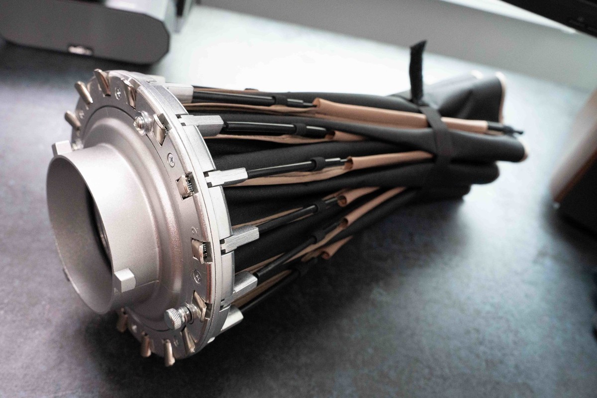 关于布光的那些事 分享新入手的斯莫格RC120双色温影视灯