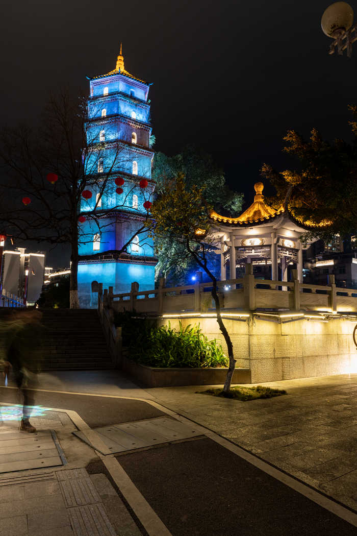 a7Rm4+FE 16-35 F2.8 GM (  夜拍文昌塔 )