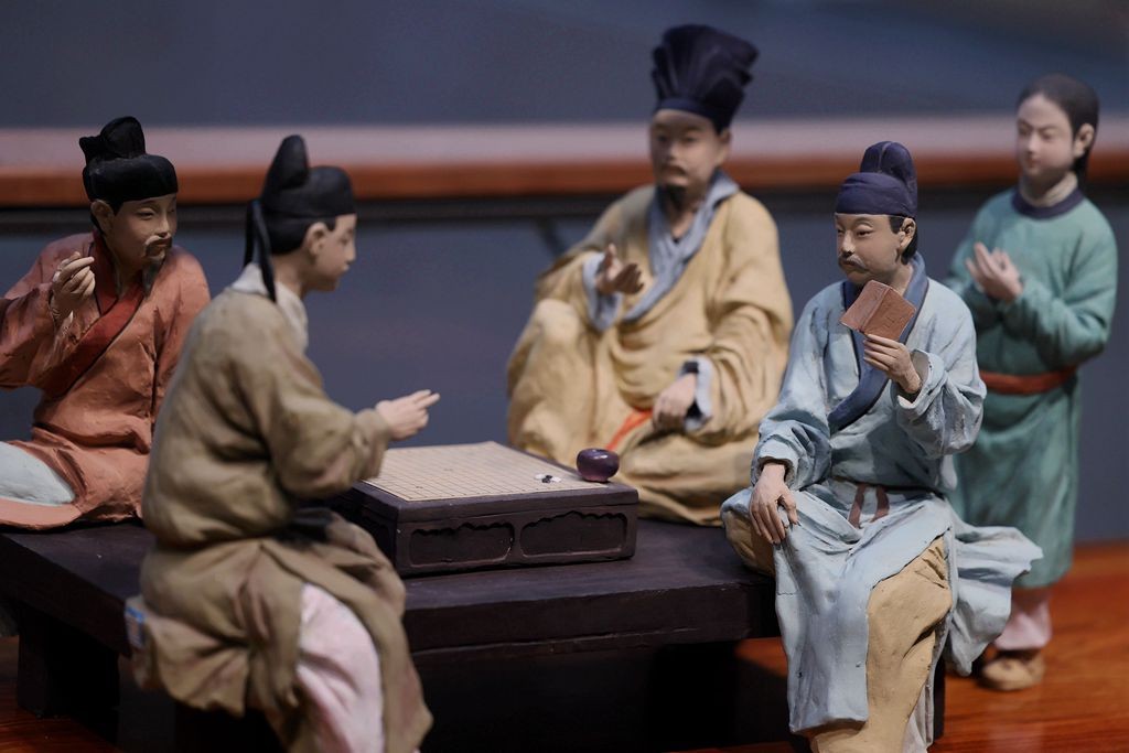 华服。泥彩----中华历代服饰泥塑展