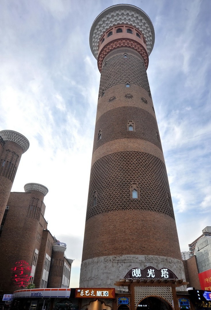 新疆国际大巴扎  周鸣天