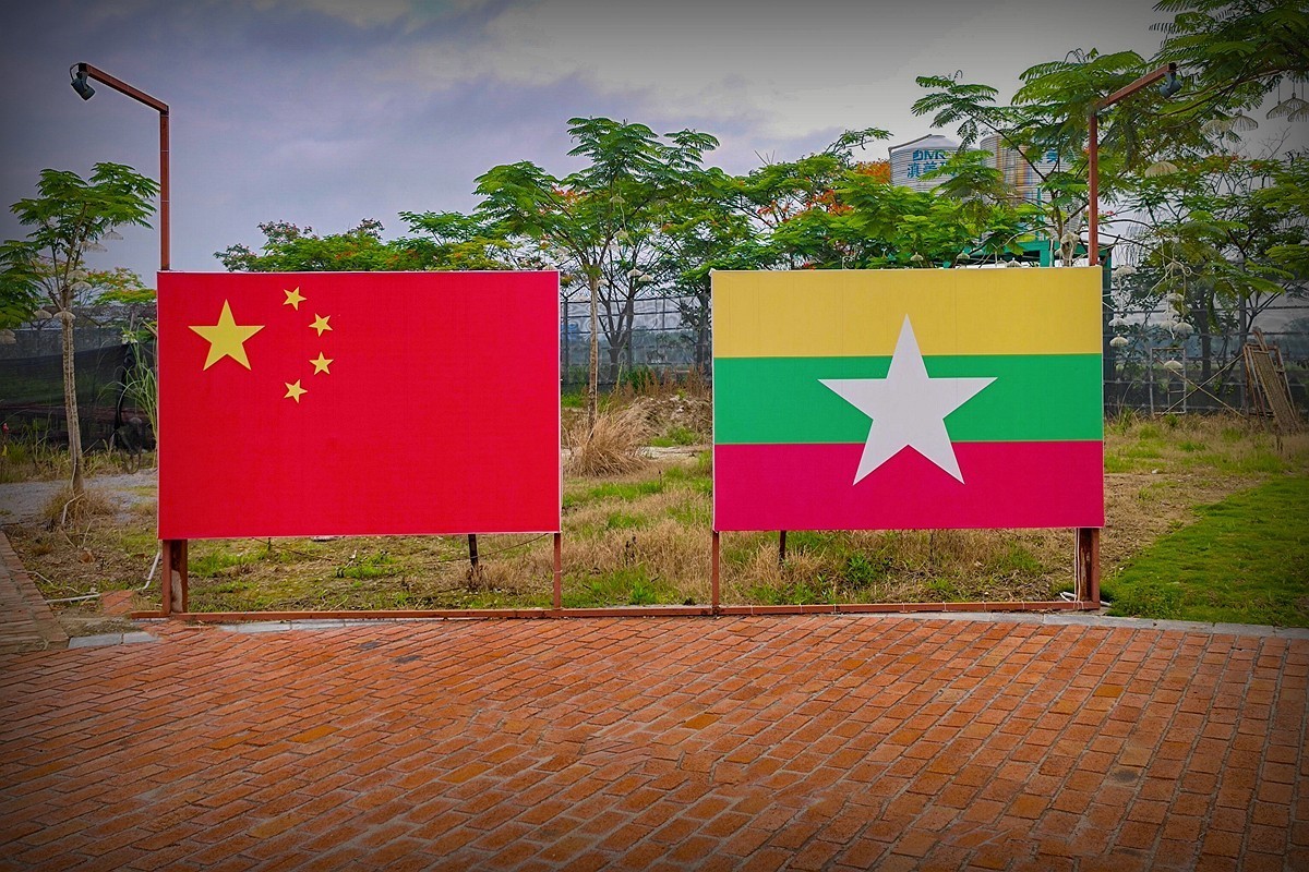 蜀滇黔渝鄂骑游随拍7——瑞丽视角