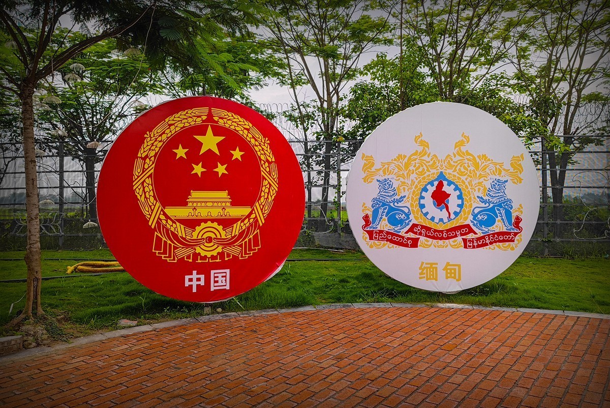 蜀滇黔渝鄂骑游随拍7——瑞丽视角