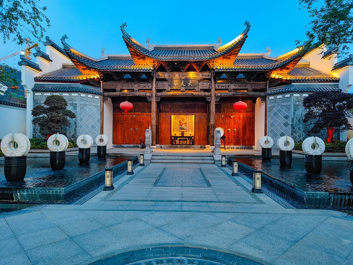 蜀滇黔渝鄂骑游随拍7——瑞丽视角