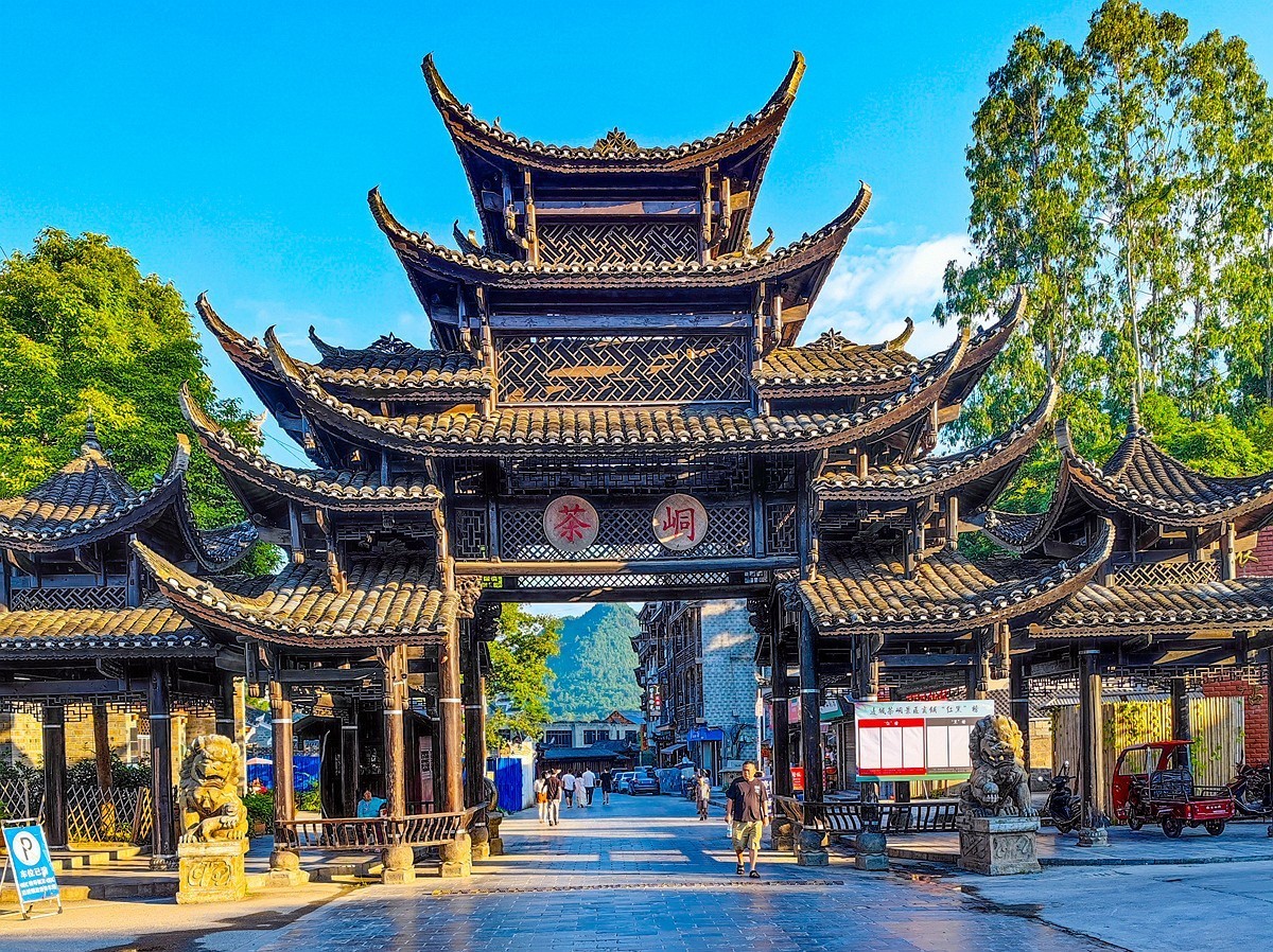 蜀滇黔渝鄂骑游随拍16——一脚踏三省视角之二