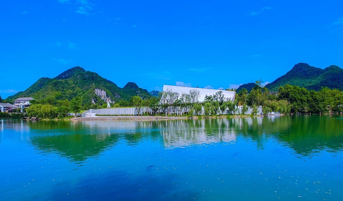 蜀滇黔渝鄂骑游随拍16——一脚踏三省视角之二
