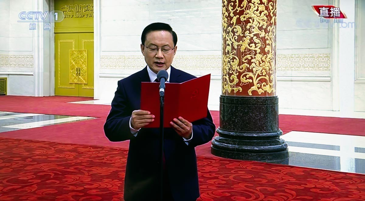 二十大新一届政治局常委与中外记者见面