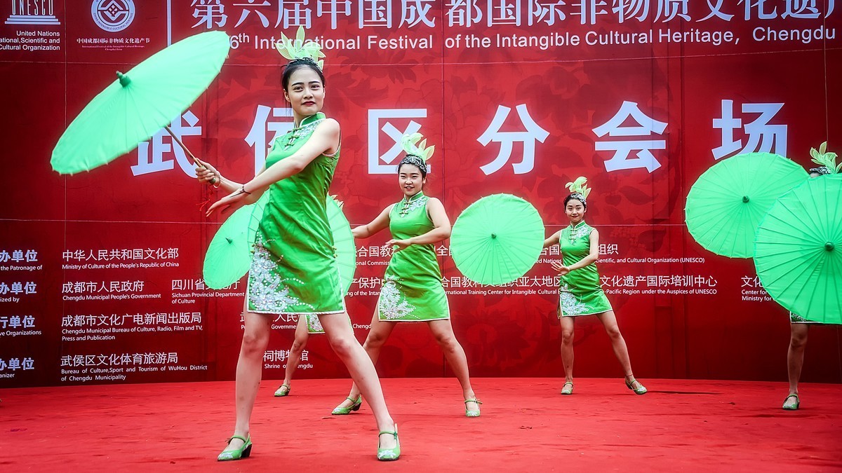 第六届非遗节演出:民族舞蹈《伞 舞》-中关村在线摄影论坛