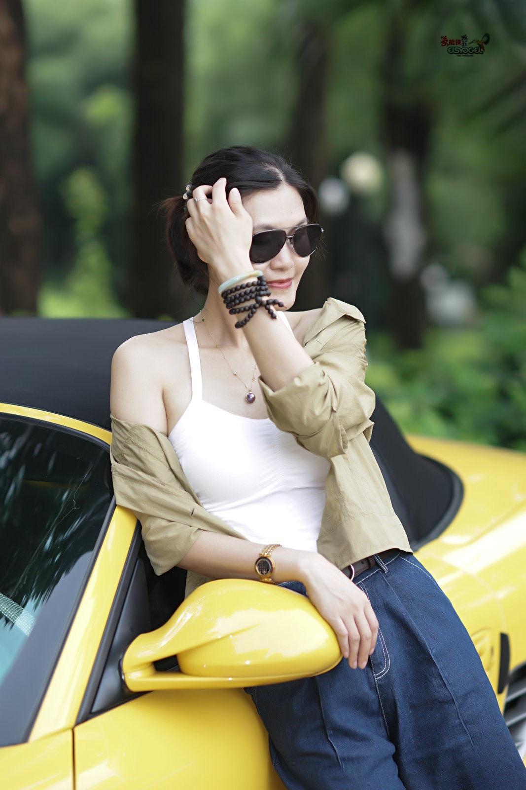 【豪车酷女】---俏俏