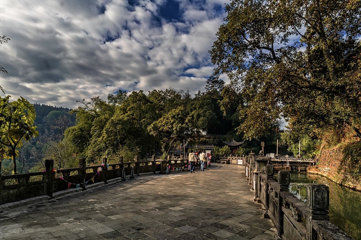 云南腾冲 · 叠水河瀑布（2）