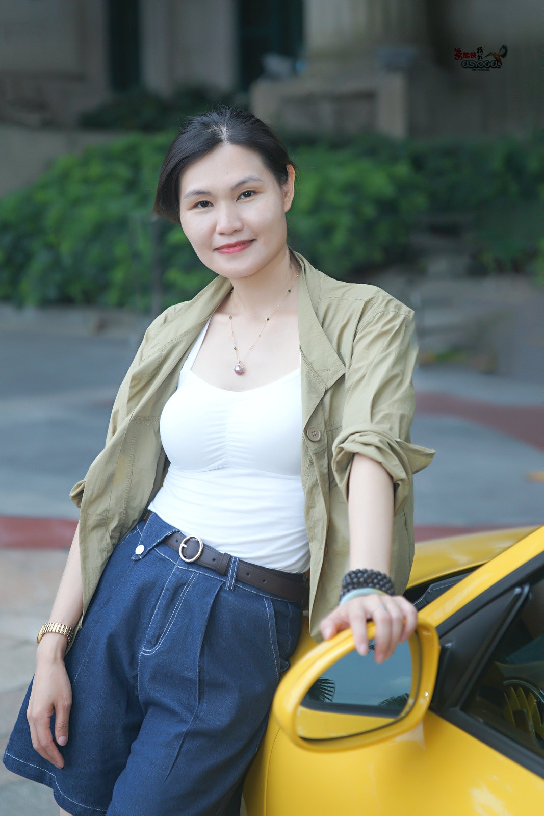 【豪车酷女】---俏俏