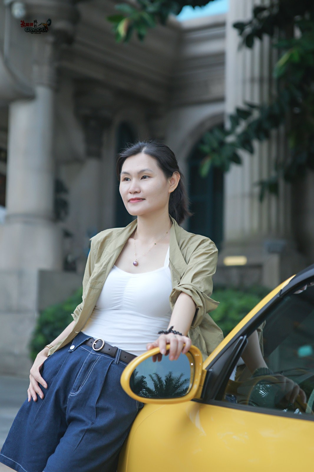 【豪车酷女】---俏俏