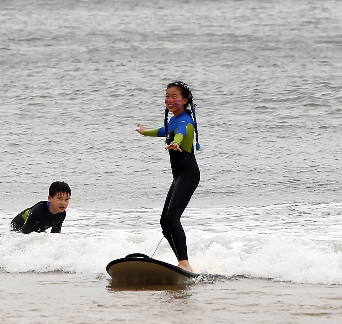 小朋友的海滨生活