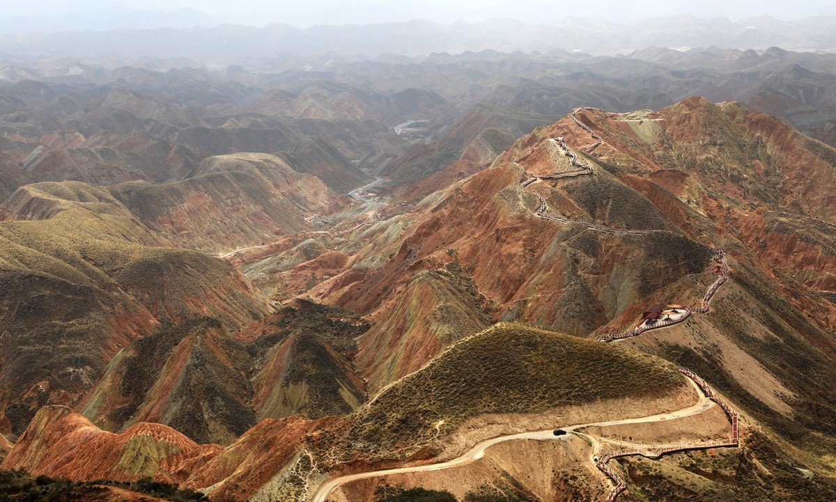 甘肃兰州水墨丹霞掠影