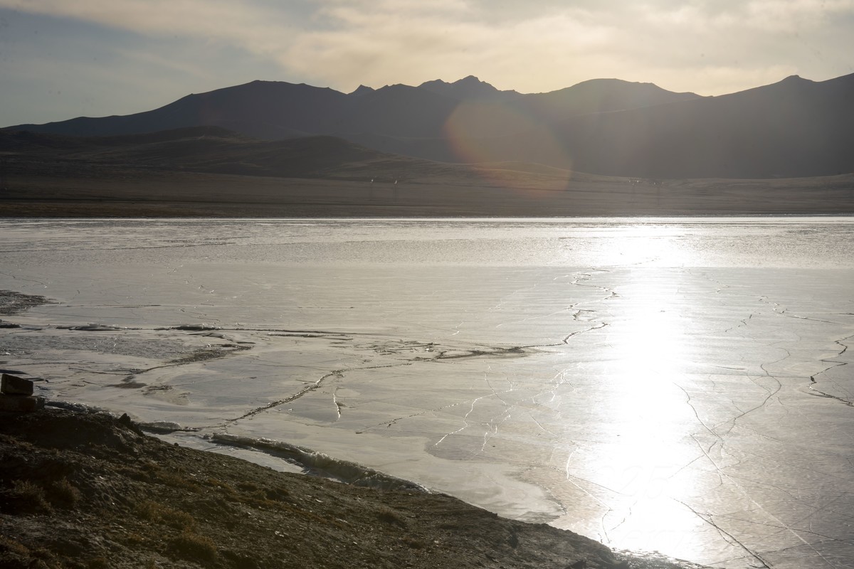 山南的冰-水-山  西藏  山南