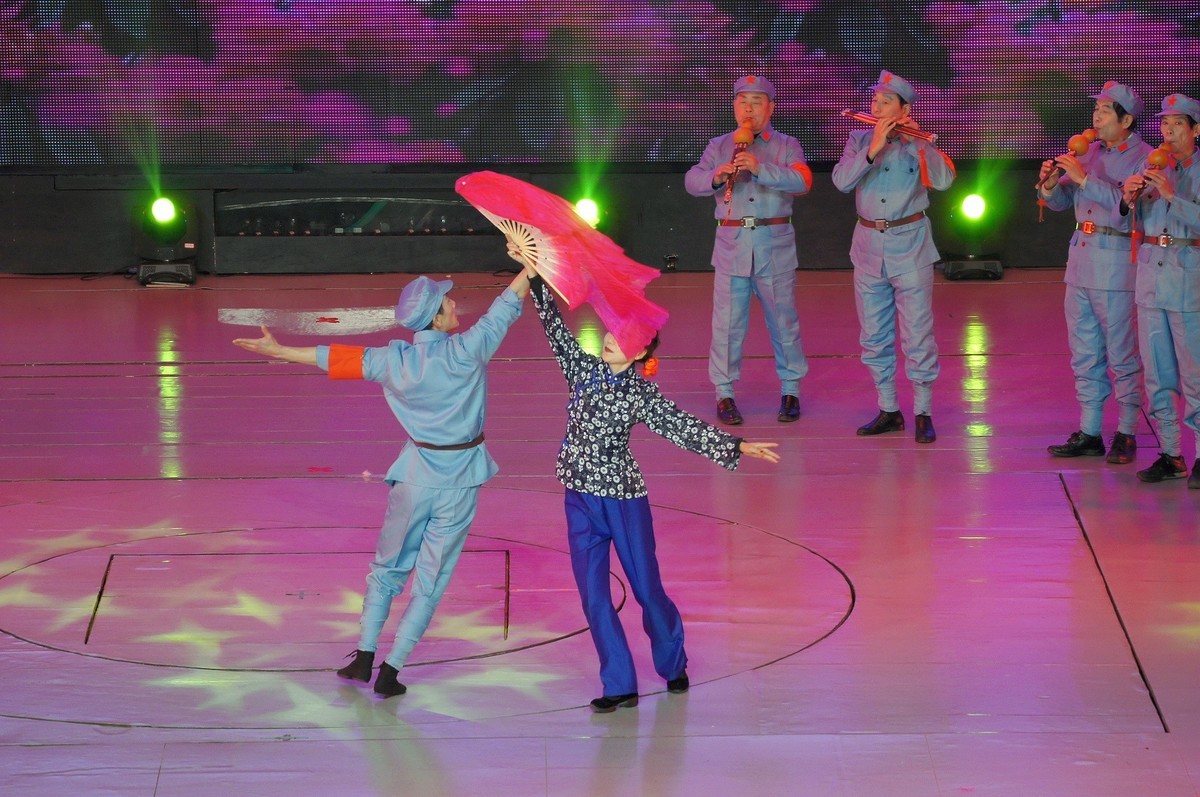 舞蹈：军民鱼水情