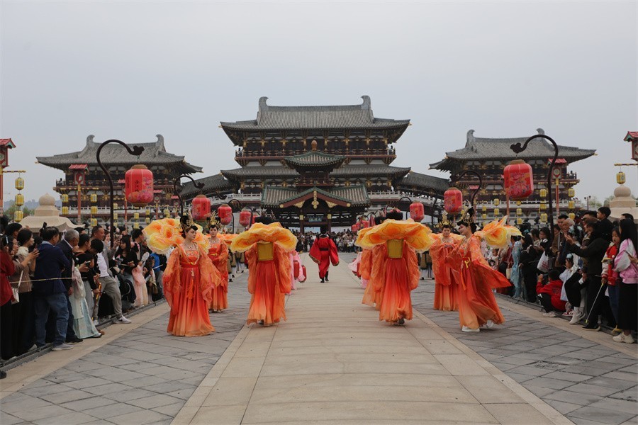 快闪洛阳王城公园和九州池的印象
