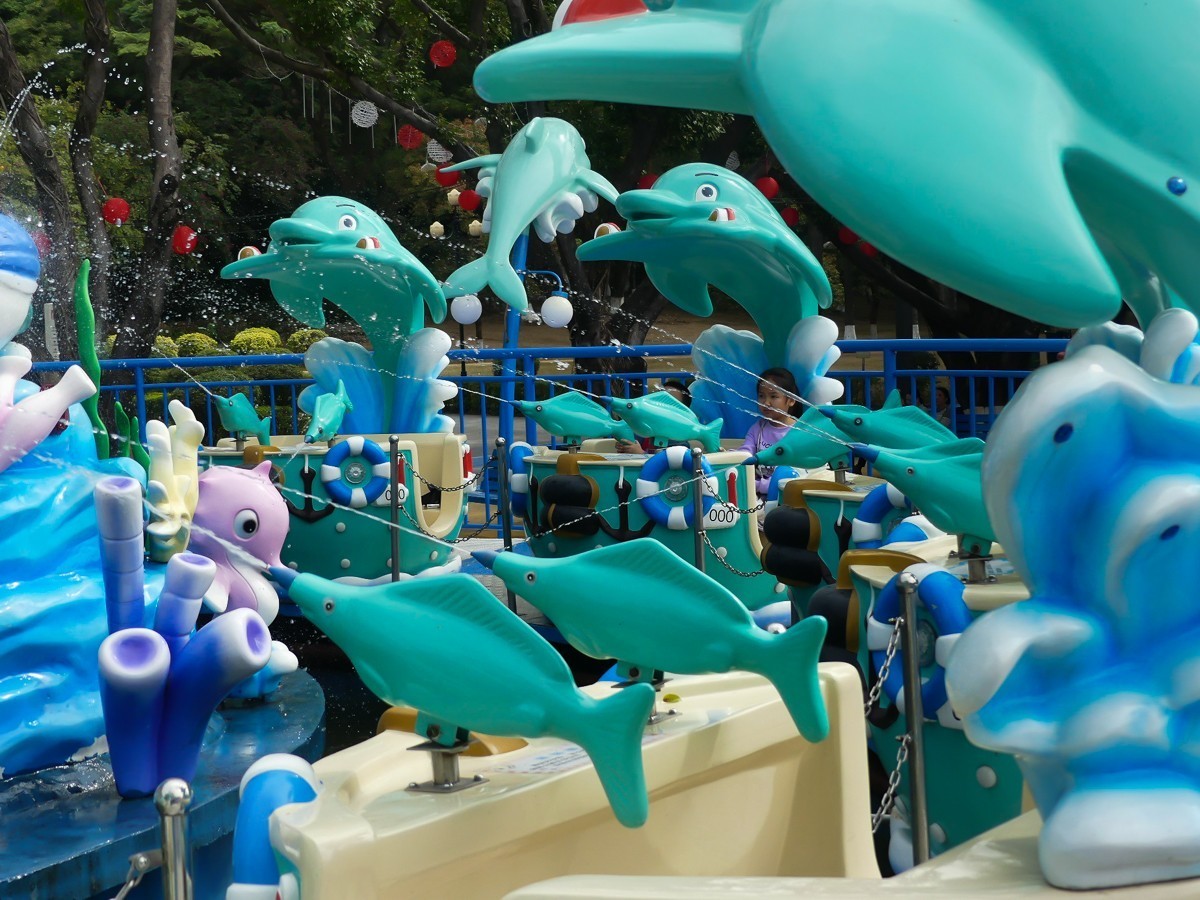 色彩还是有优势的