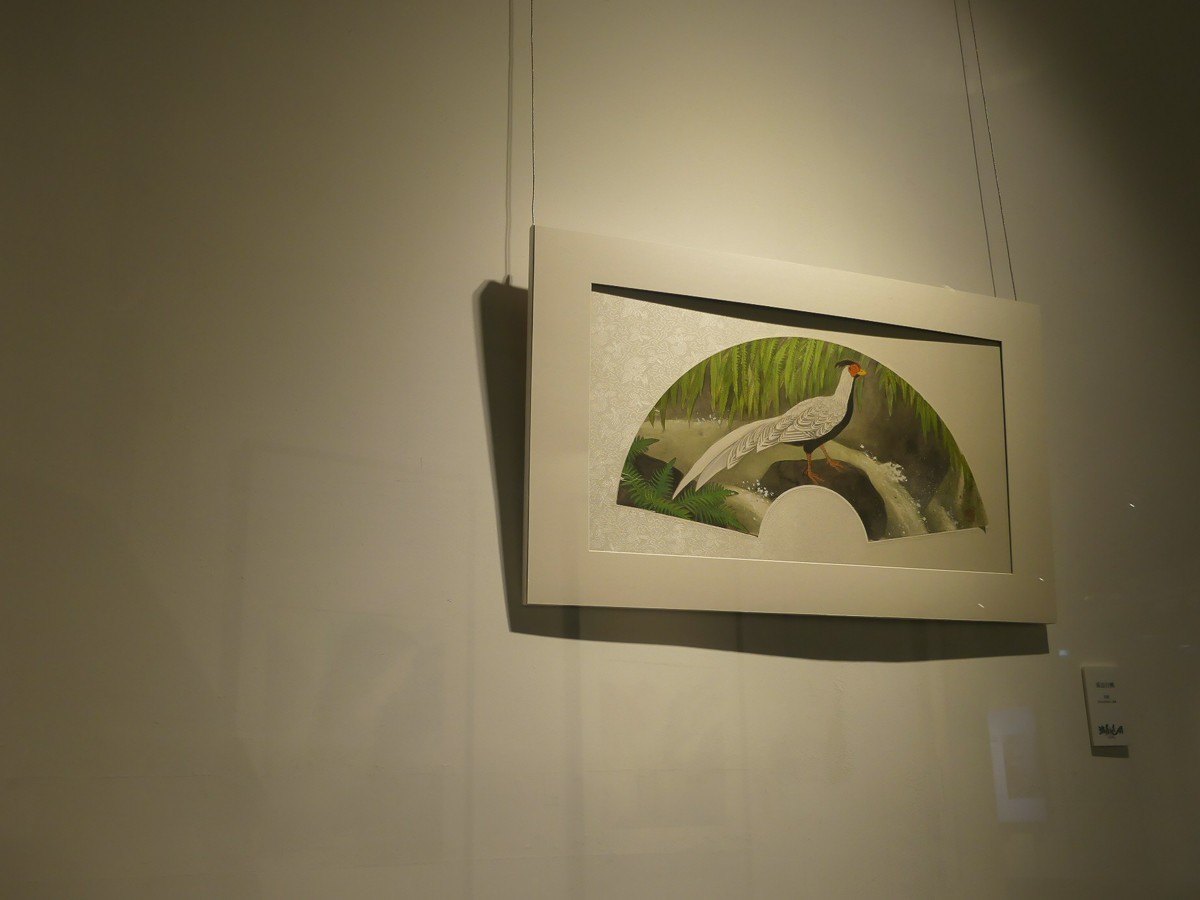 色彩还是有优势的