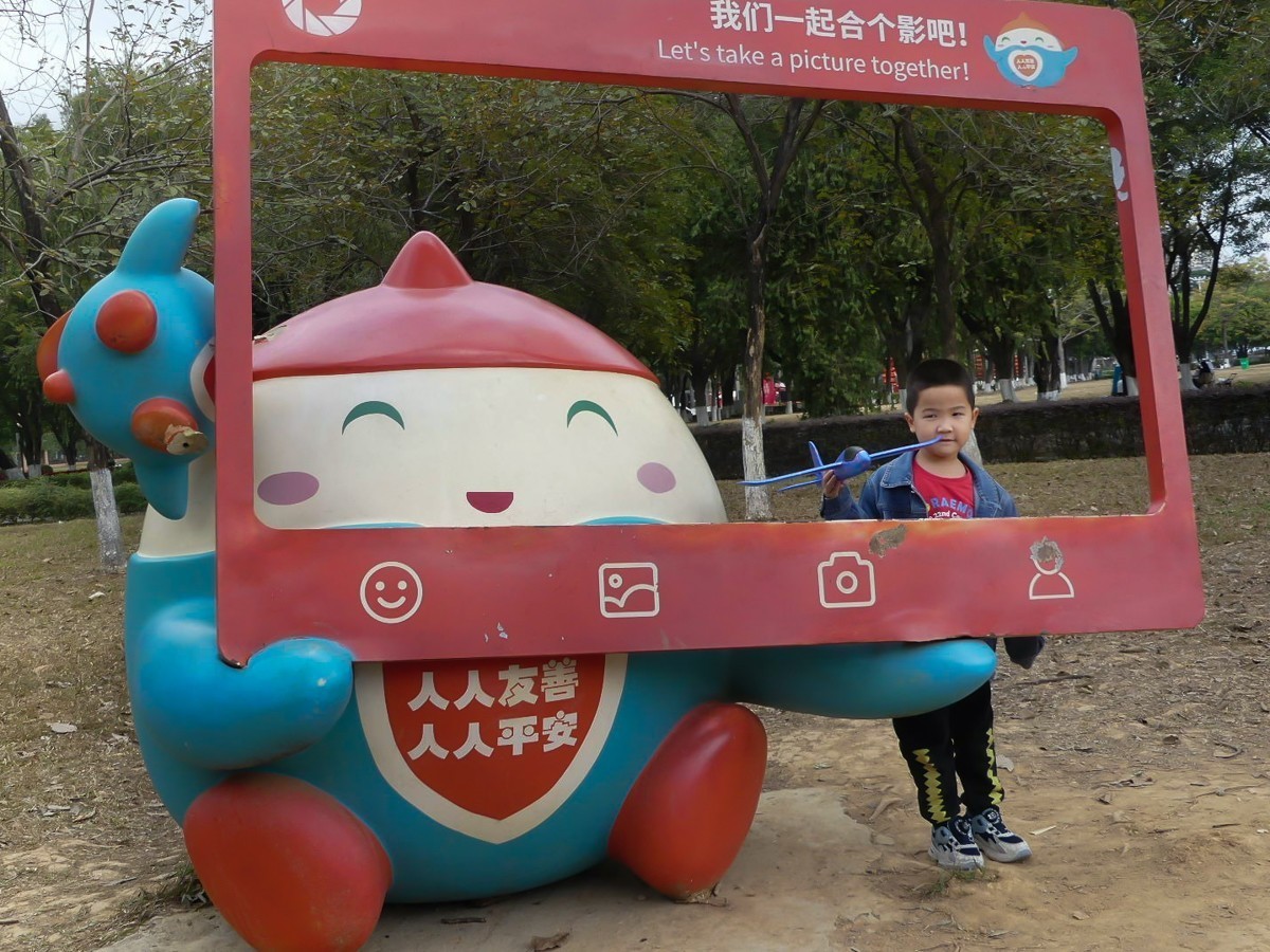 色彩还是有优势的