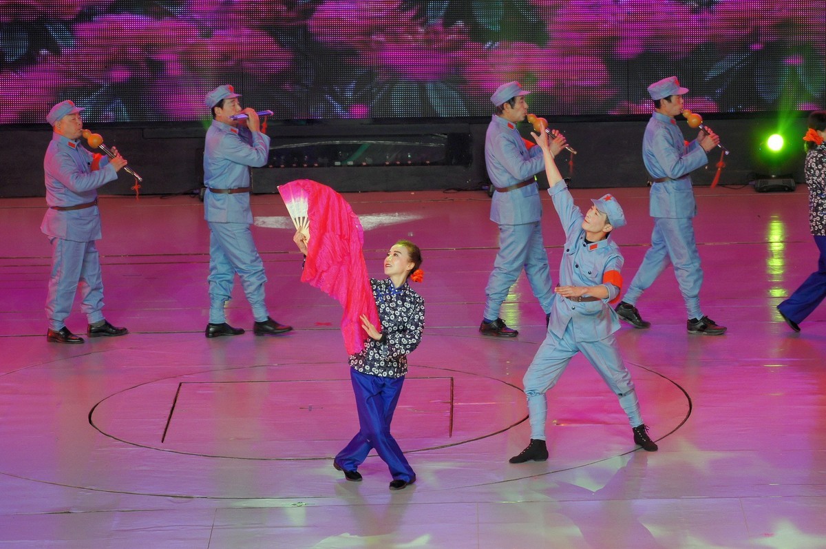 舞蹈：军民鱼水情