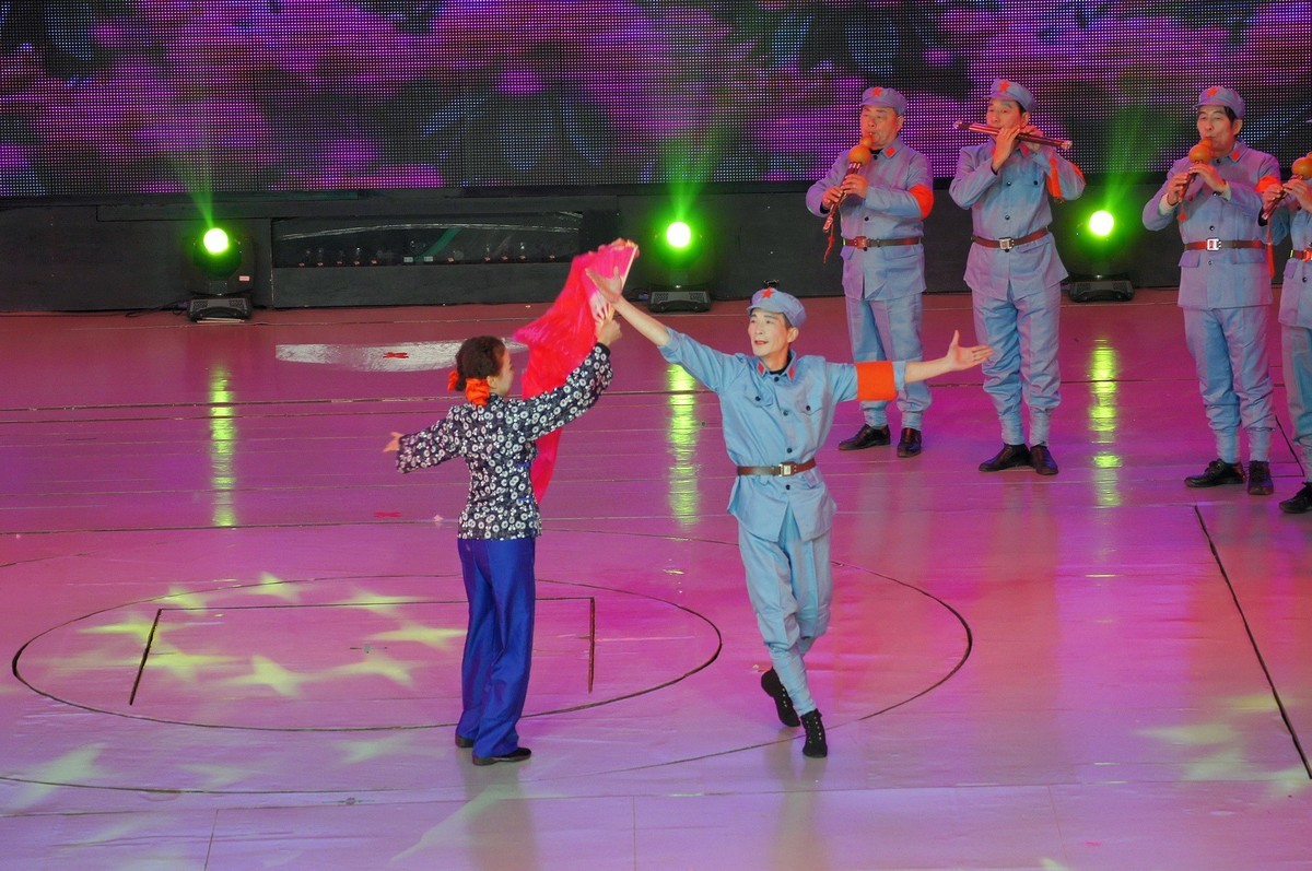 舞蹈：军民鱼水情