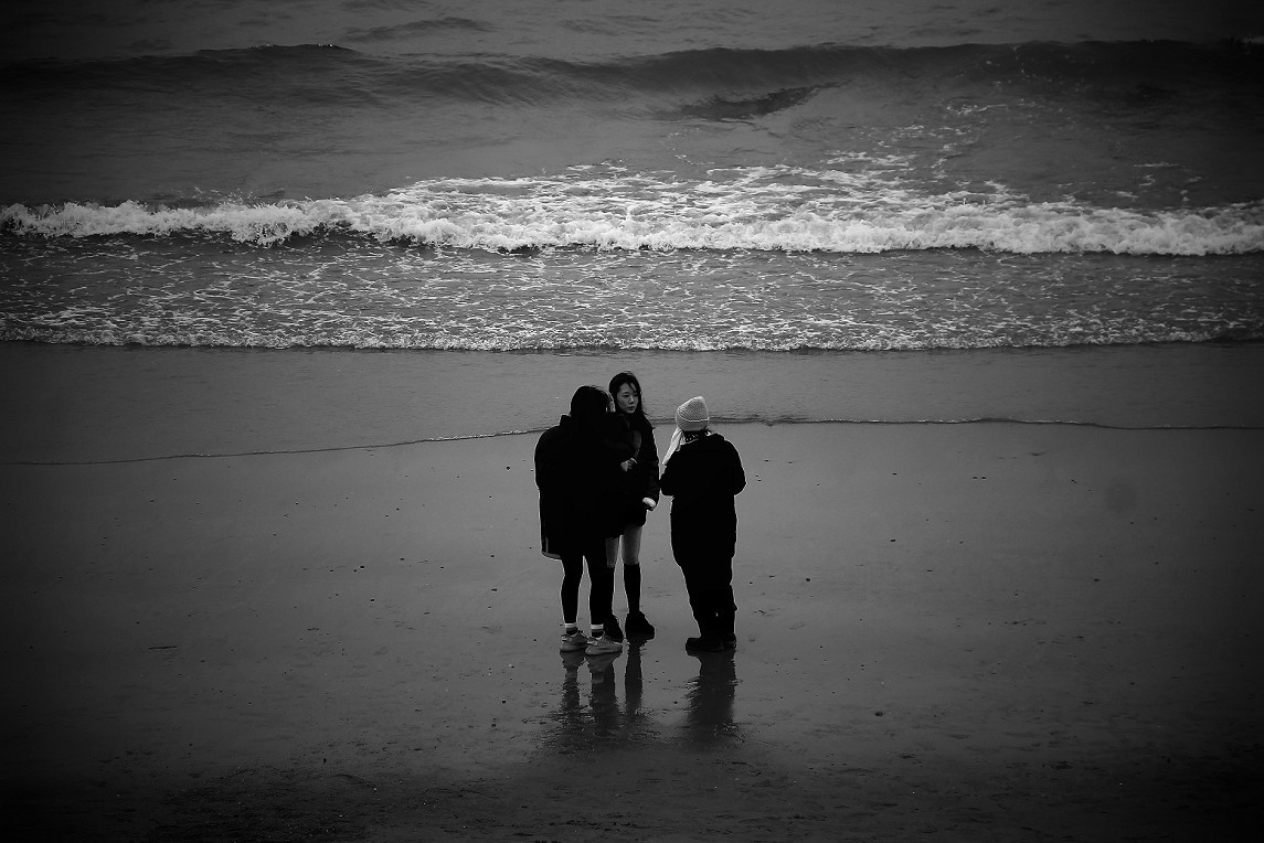 奇想黑白片抓拍扫街《古装美女，风景，花草》