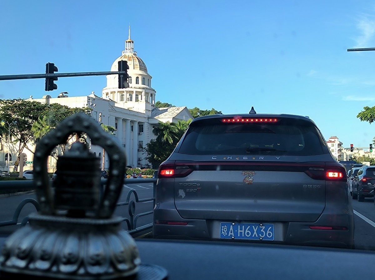 2024夏 海南环岛行（94）傍晚的三亚市