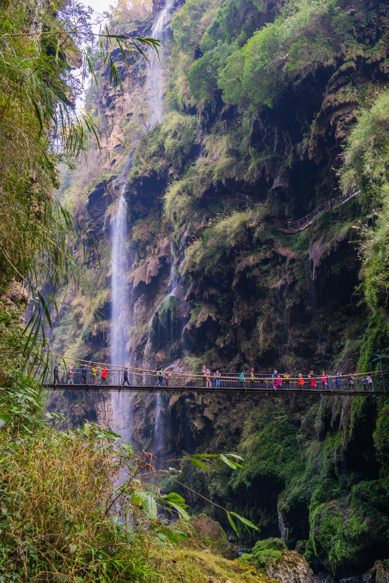 贵 州 兴 义 马 岭 河 大 峡 谷 （ 三 ）
