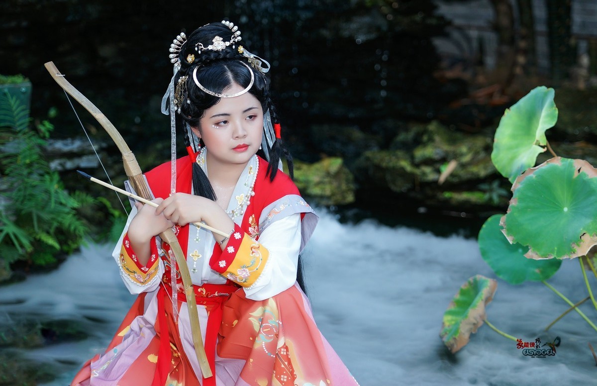 【山房动声色】---玉婷