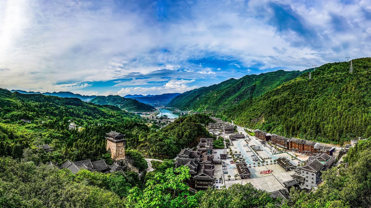 俯瞰九黎城内外