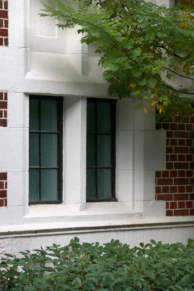 教堂外的拍摄 ------ 3