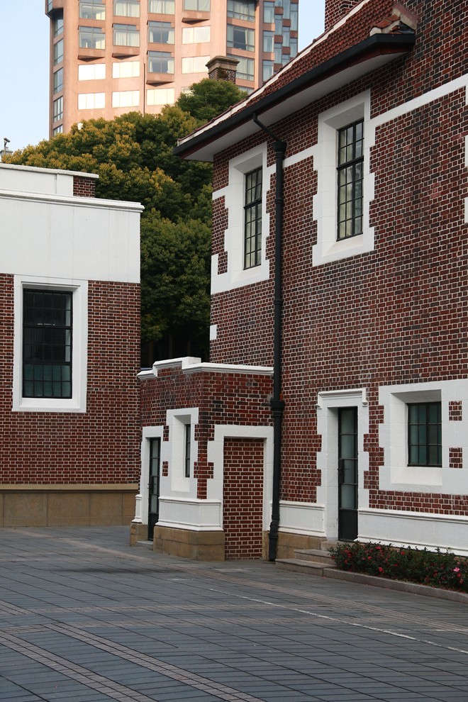 教堂外的拍摄 ------ 3