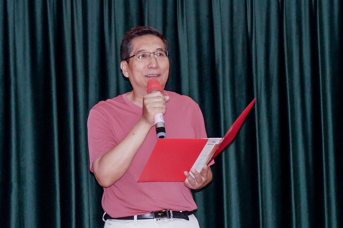 书香筑梦 文化自强