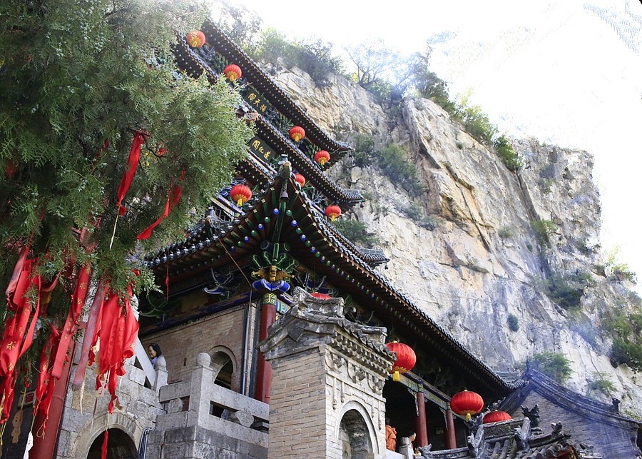 《不老松：纪实摄影》【大好河山系列报導】媧皇宫 (19)建在悬崖峭壁上的宏偉建筑群！