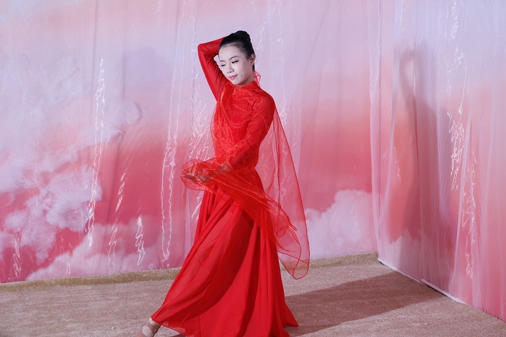 佳能大蓬车活动人像