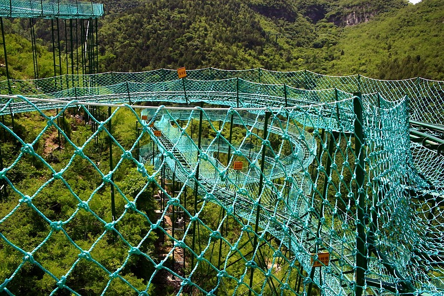 《不老松：纪实摄影》【大好河山系列报導】媧皇宫 (20)太累了！只好坐滑車而下！