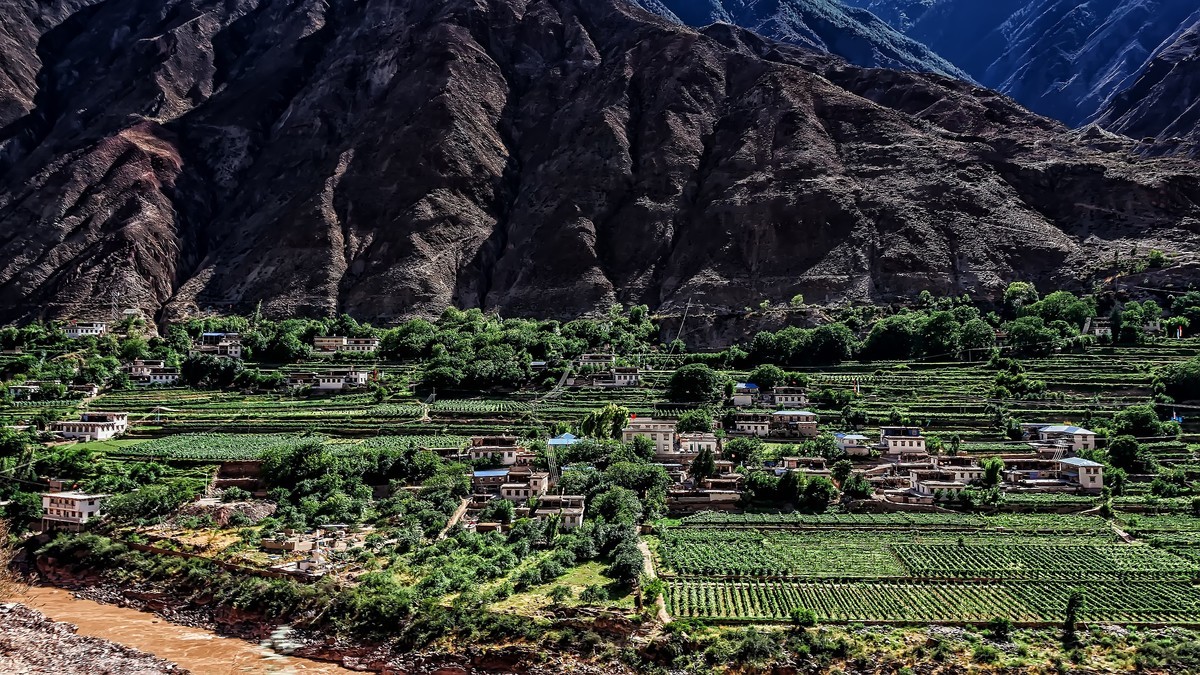 国道214·芒康·澜沧江畔