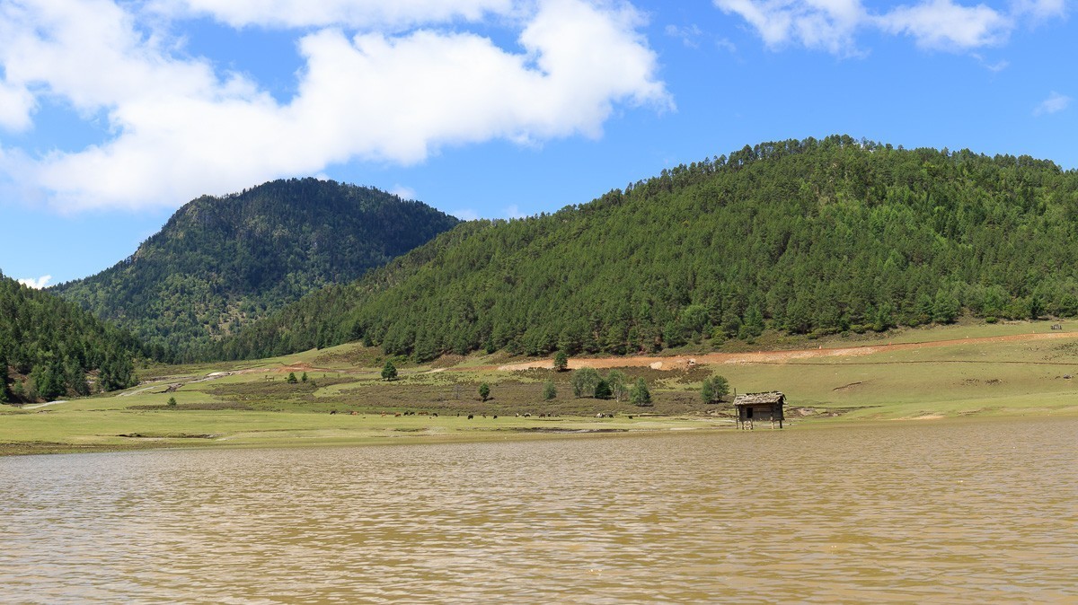 2023.6.25游木里藏族自治县丁冬海子