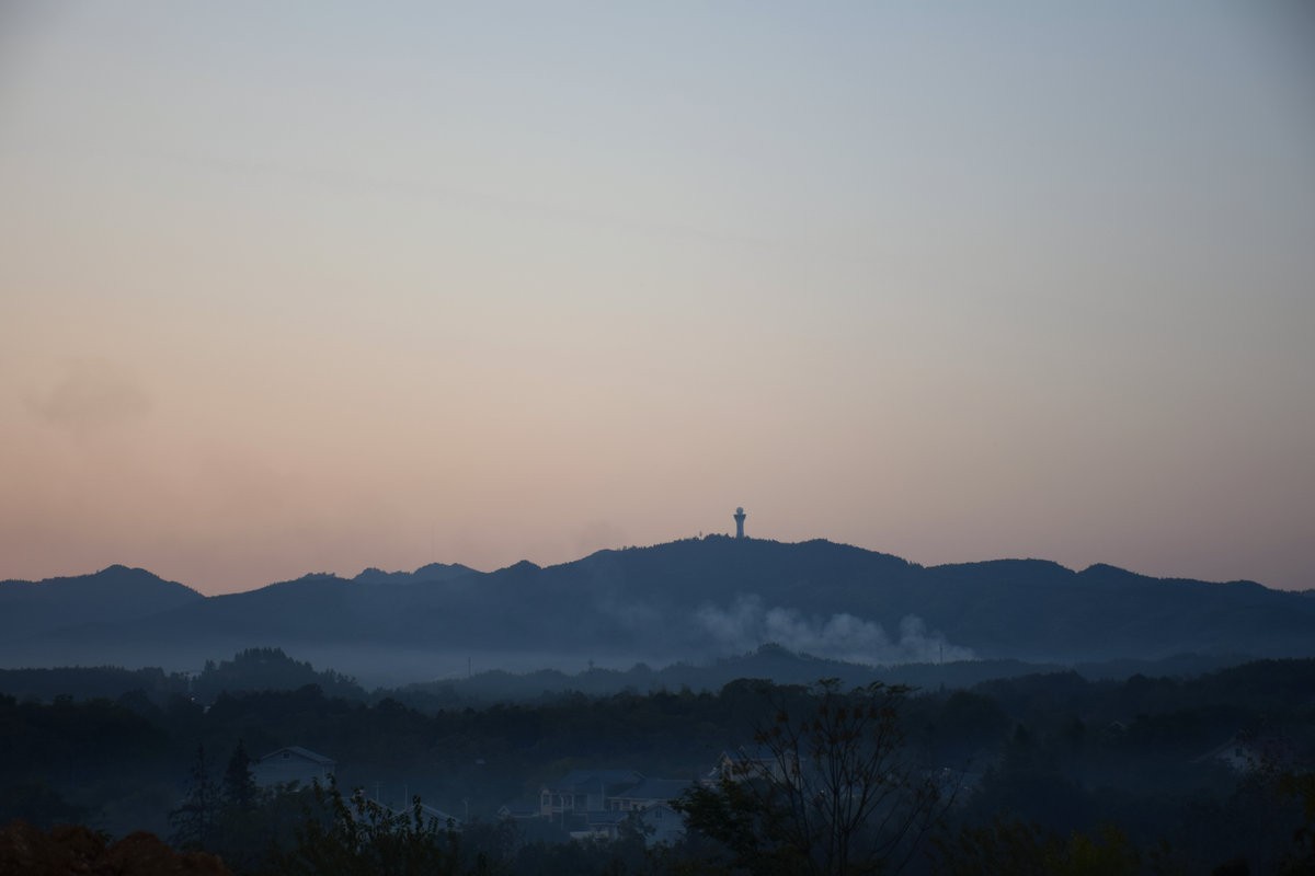 漫步星城 走街串巷（401）只争朝夕